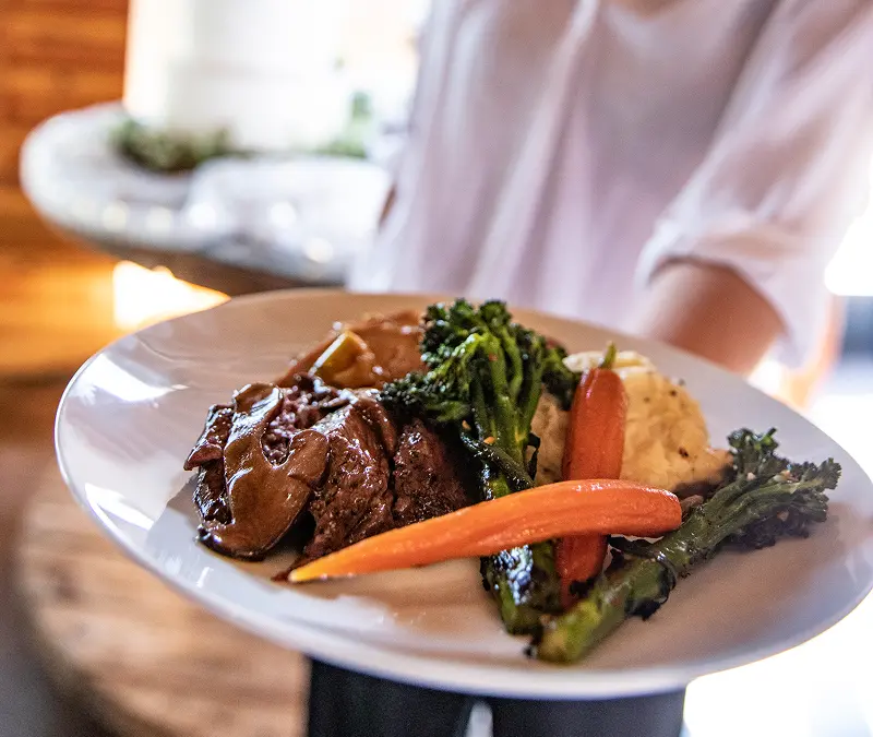 Professional Wedding Catering Services Oklahoma | Swadleys Catering